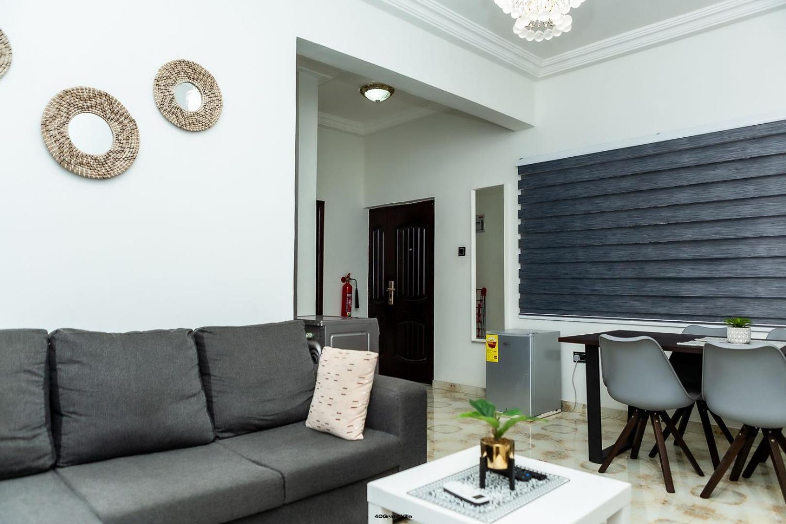 אקרה Stylish East Legon Apartment - Ac, Wi-Fi, Netflix מראה חיצוני תמונה